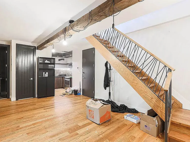 693 Chauncey St #4A — Photo 2