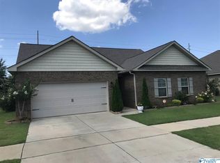 226 Harbor Glen Dr SW, Madison, AL 35756