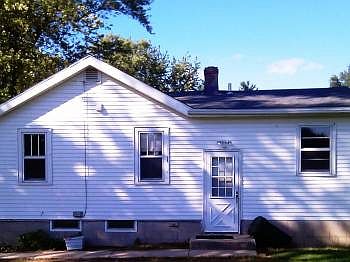 2nd image of 533 N Hunt Ave