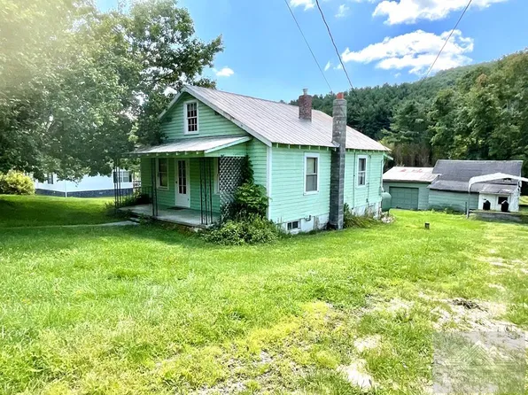 211 Black Oak Rd, Princeton, WV 24740