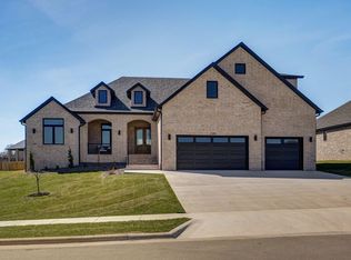 2045 N Silver Charm Avenue, Springfield, MO 65802