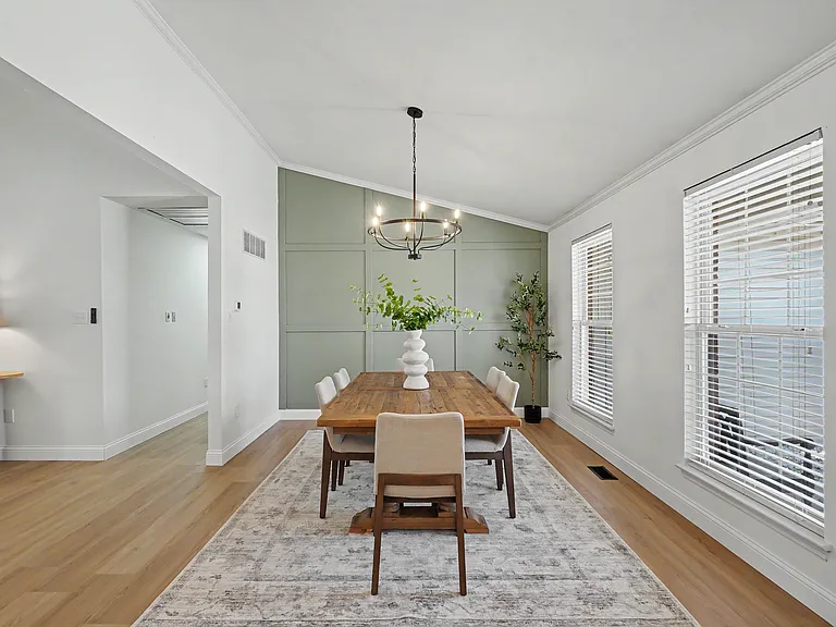 8003 Knights Crossing Dr — Photo 6