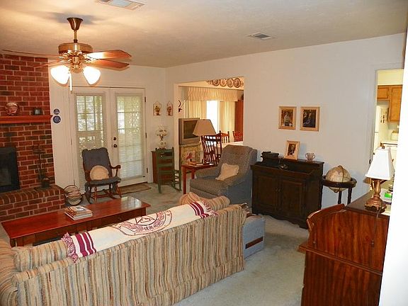 5th image of 25230 Forest Glen Dr