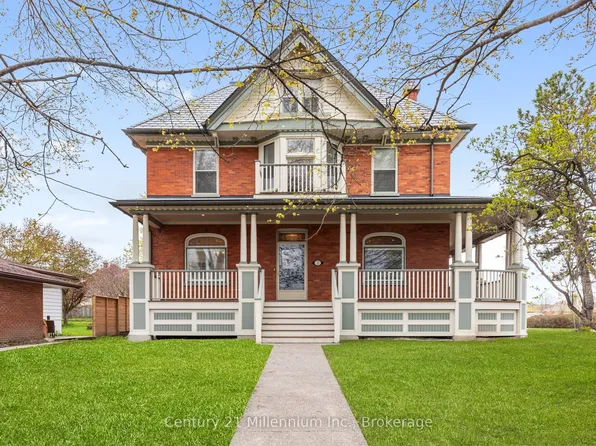 3 Minnesota St, Collingwood, ON L9Y 3S2