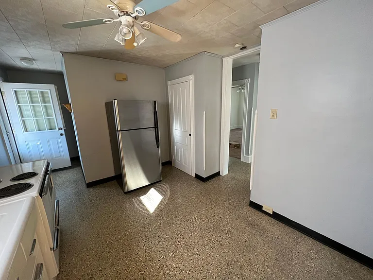328 W Penn Ave #2 — Photo 13
