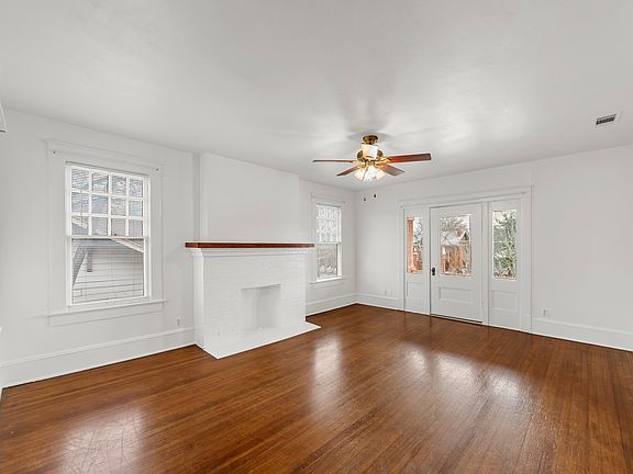 2nd image of 4615 Gaston Ave