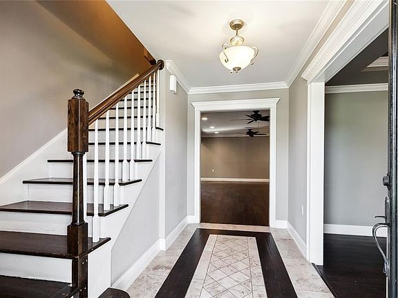 3rd image of 5533 Dayna Ct