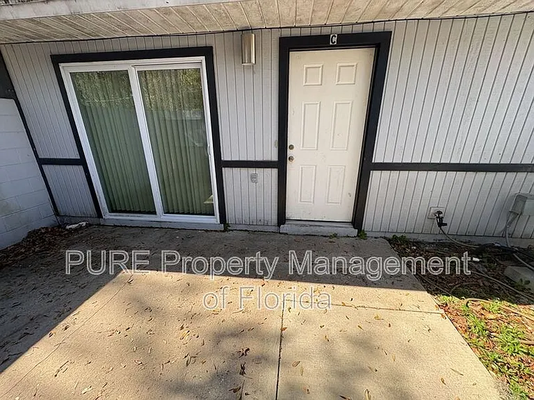 2040 SE 40th Street Rd #4-1 — Photo 3
