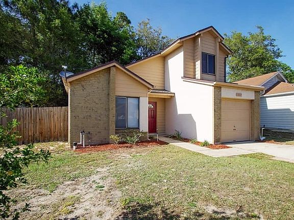 2nd image of 1227 Pin Oak Dr