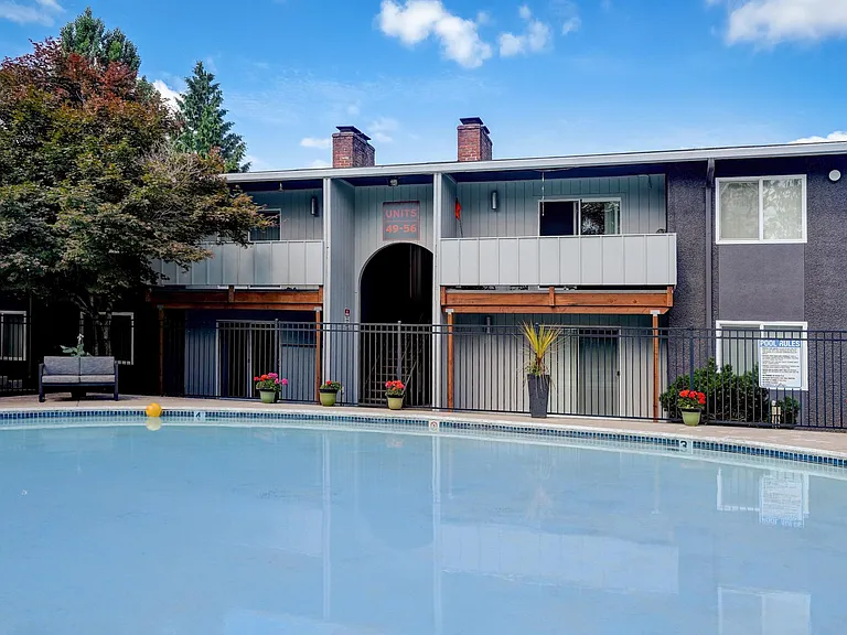 Icon Beaverton — Photo 37