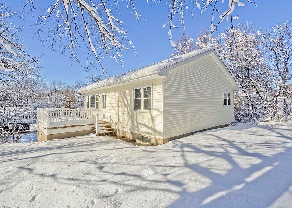 46 Glenn St, Three Rivers, MA 01080 Zillow