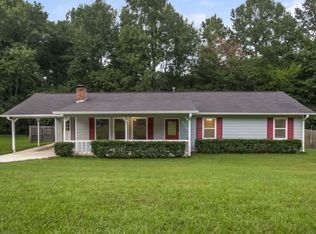 3080 Palomino Dr, Powder Springs, GA 30127