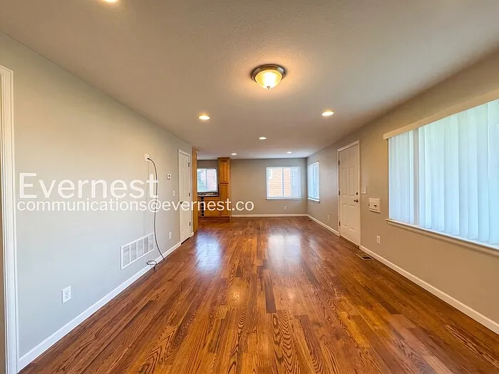 4220 S Inca St — Photo 10