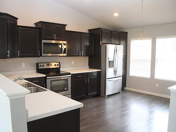 4th image of 51779 Hanigan Dr