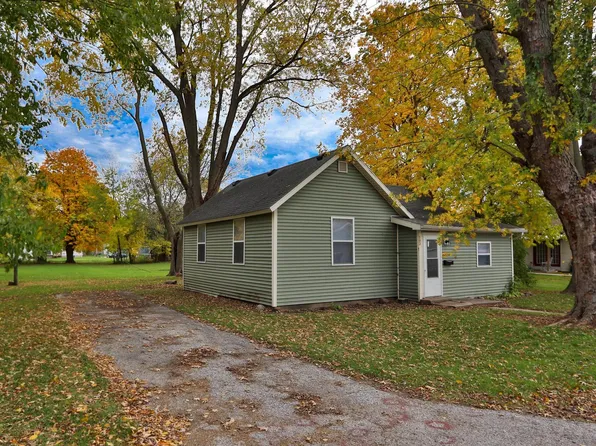 903 N Franklin St, Rensselaer, IN 47978