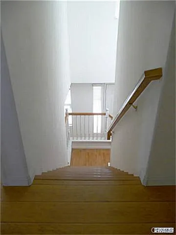 9430 Cedar St — Photo 13