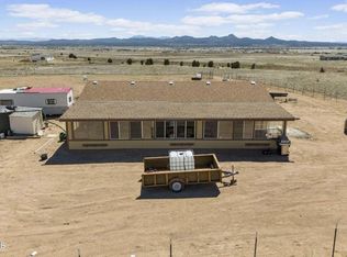 3233 W Sandstone Dr, Paulden, AZ 86334