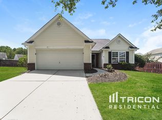 7513 Evangelion Ct, Charlotte, NC 28216