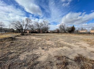 2401 Del Norte Dr SW, Albuquerque, NM 87105