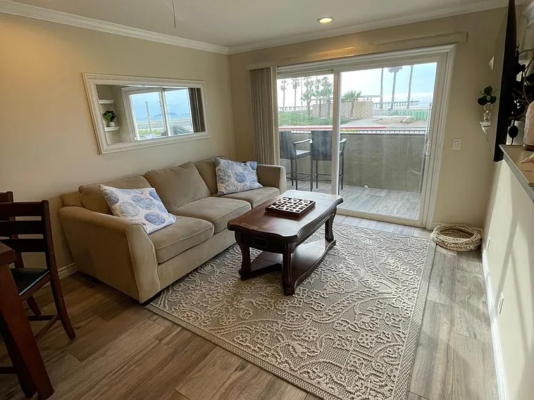 E Surfside Dr — Photo 6
