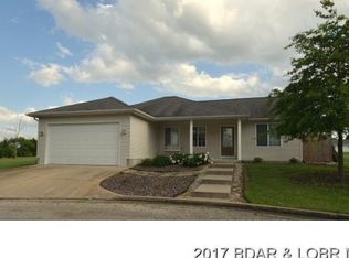 626 E Haynes St, Eldon, MO 65026