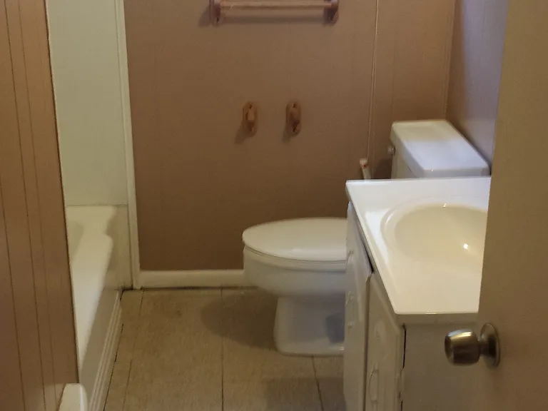 8950 Acacia Ln — Photo 6