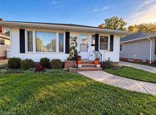 28726 Forest Rd, Willowick, OH 44095