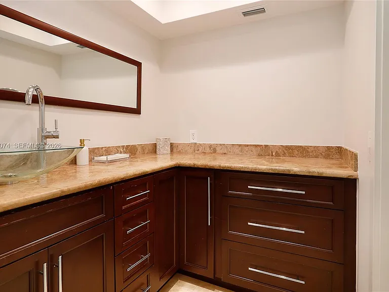 7322 Vistalmar St — Photo 28