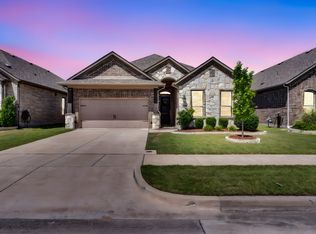 6825 Danridge Rd, Rowlett, TX 75089