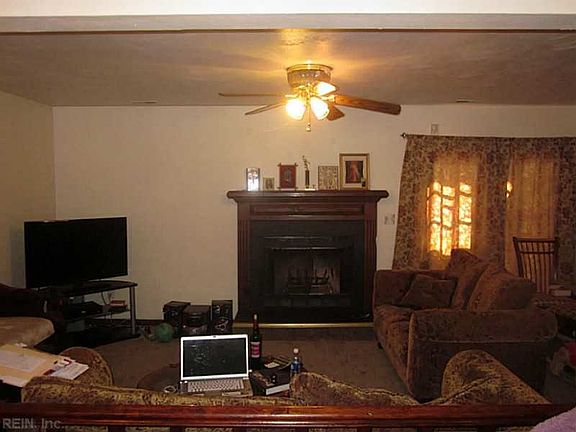 5th image of 5504 Campus Dr