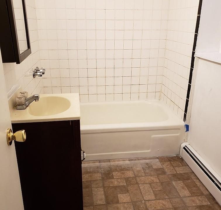 1st image of 4133 Bruner Ave