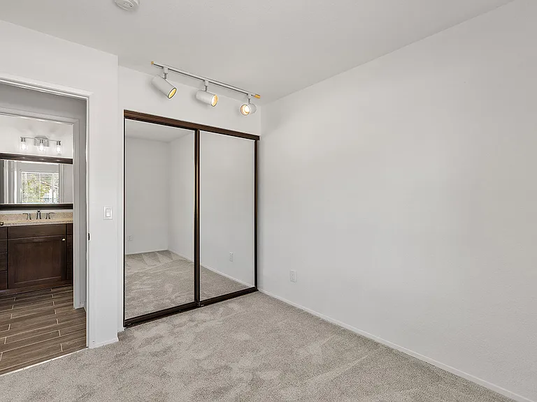 11239 Avenida De Los Lobos — Photo 23