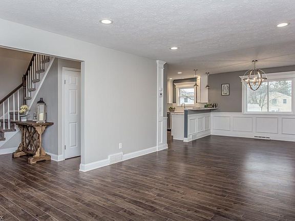 5th image of 17142 S Red Rock Dr