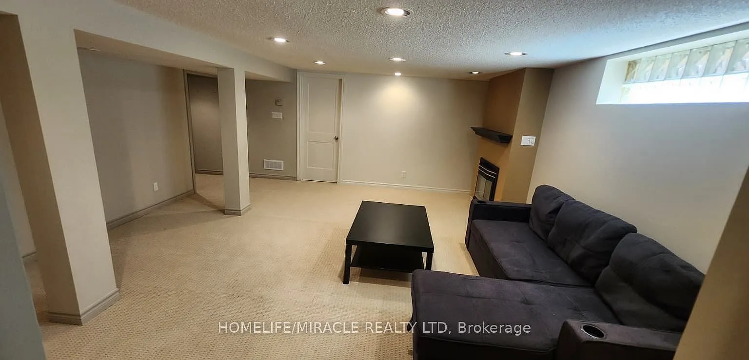 2 bed, $1,700 — Photo 2