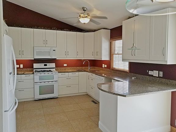 4th image of 19824 S Edinburgh Ln