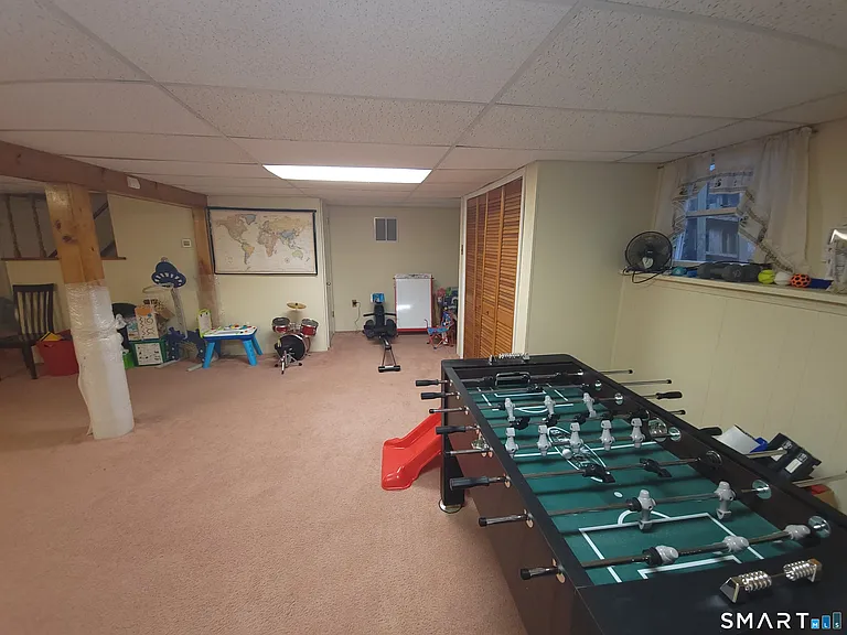 51 Riverside Dr — Photo 4