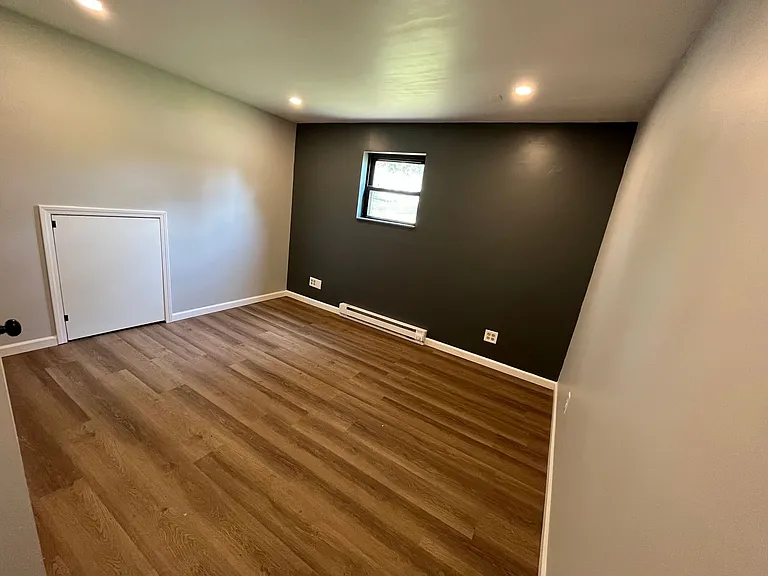 720 Water St — Photo 6