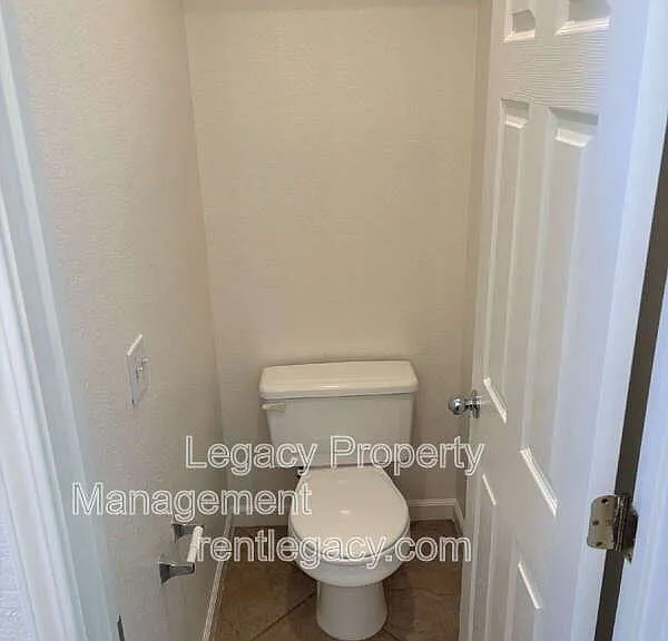 1843 Dawnelle Way — Photo 15