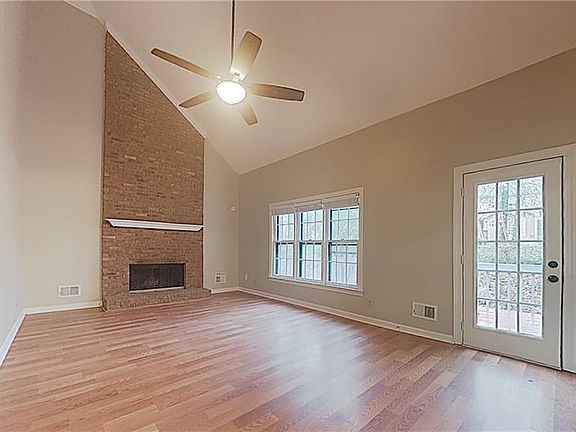 5th image of 3374 Kenilworth Ct