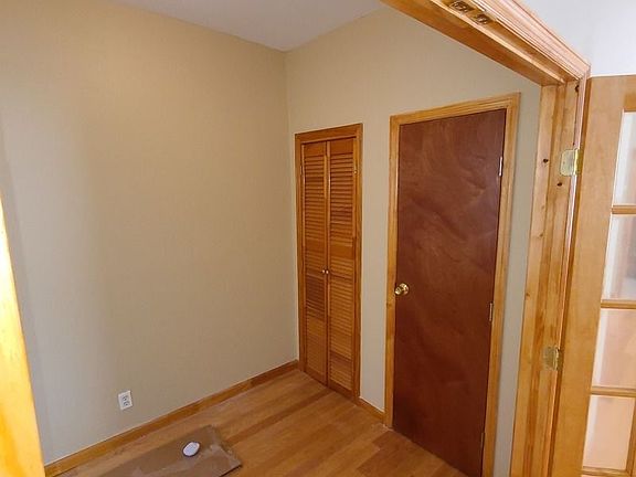 4th image of 24-45 26th St #2