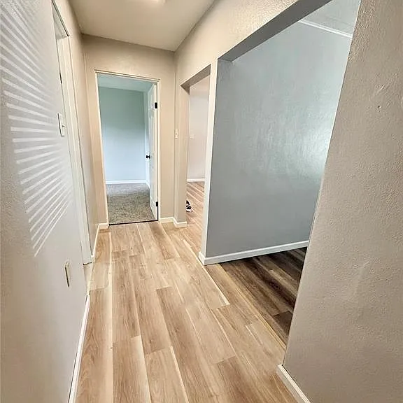 310 S 10th St — Photo 18
