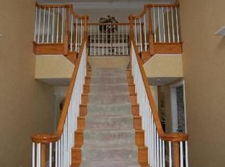 60 Kim Ln, Long Valley, NJ 07853
