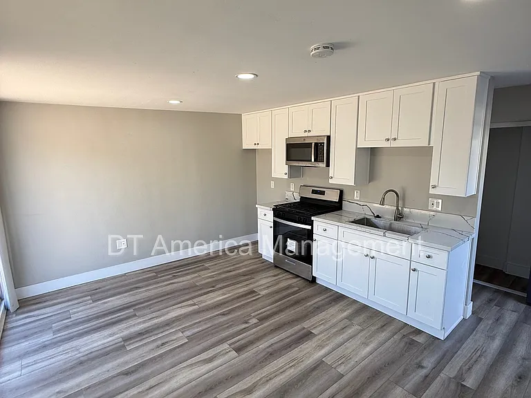 6405 Zena Dr — Photo 39
