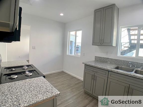 5th image of 1148 E Century Blvd