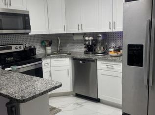 4988 Sable Pine Cir APT B2, West Palm Beach, FL 33417