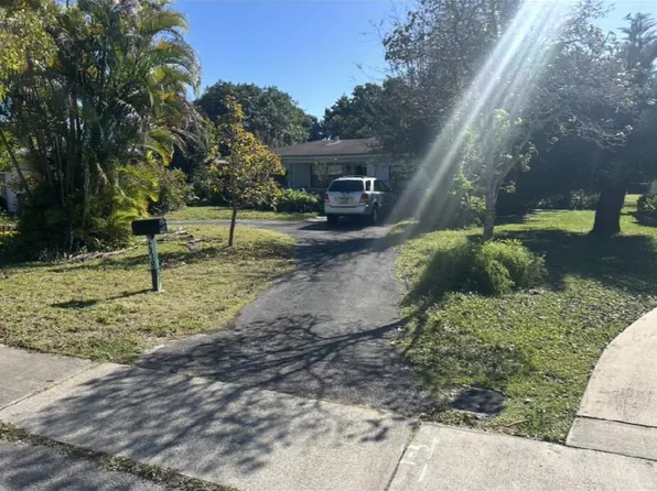 (undisclosed Address), Hollywood, FL 33020