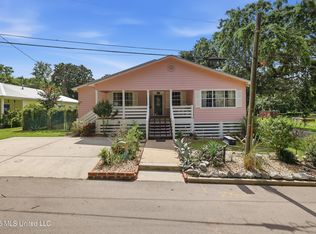 141 Caldwell Ave, Biloxi, MS 39530