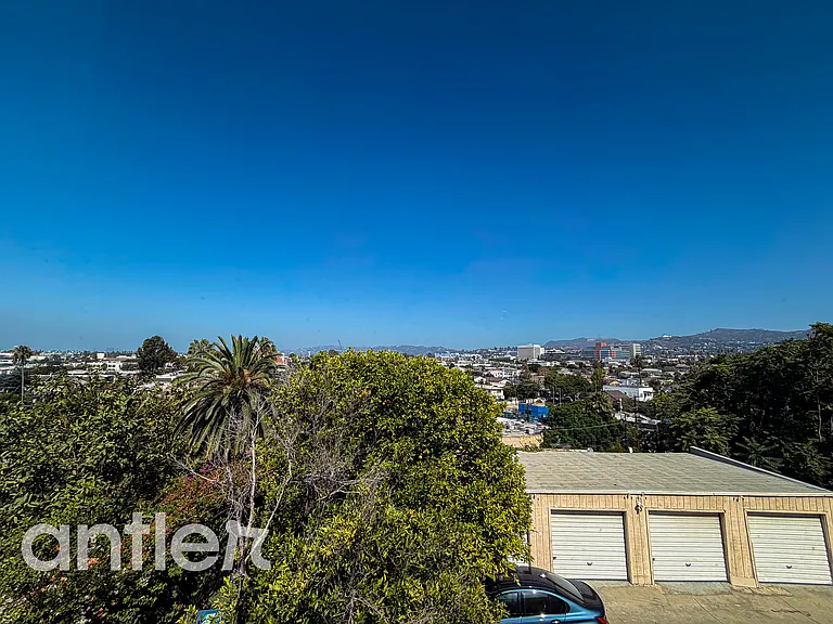 968 Manzanita St #J1 — Photo 6