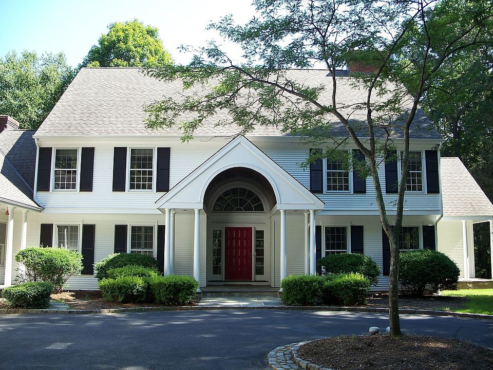 1st image of 14 Turning Mill Ln