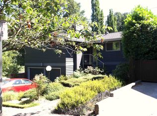 3717 NE 43rd St, Seattle, WA 98105